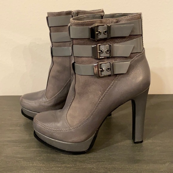 Gianni Bini Combat Ankle Boots 